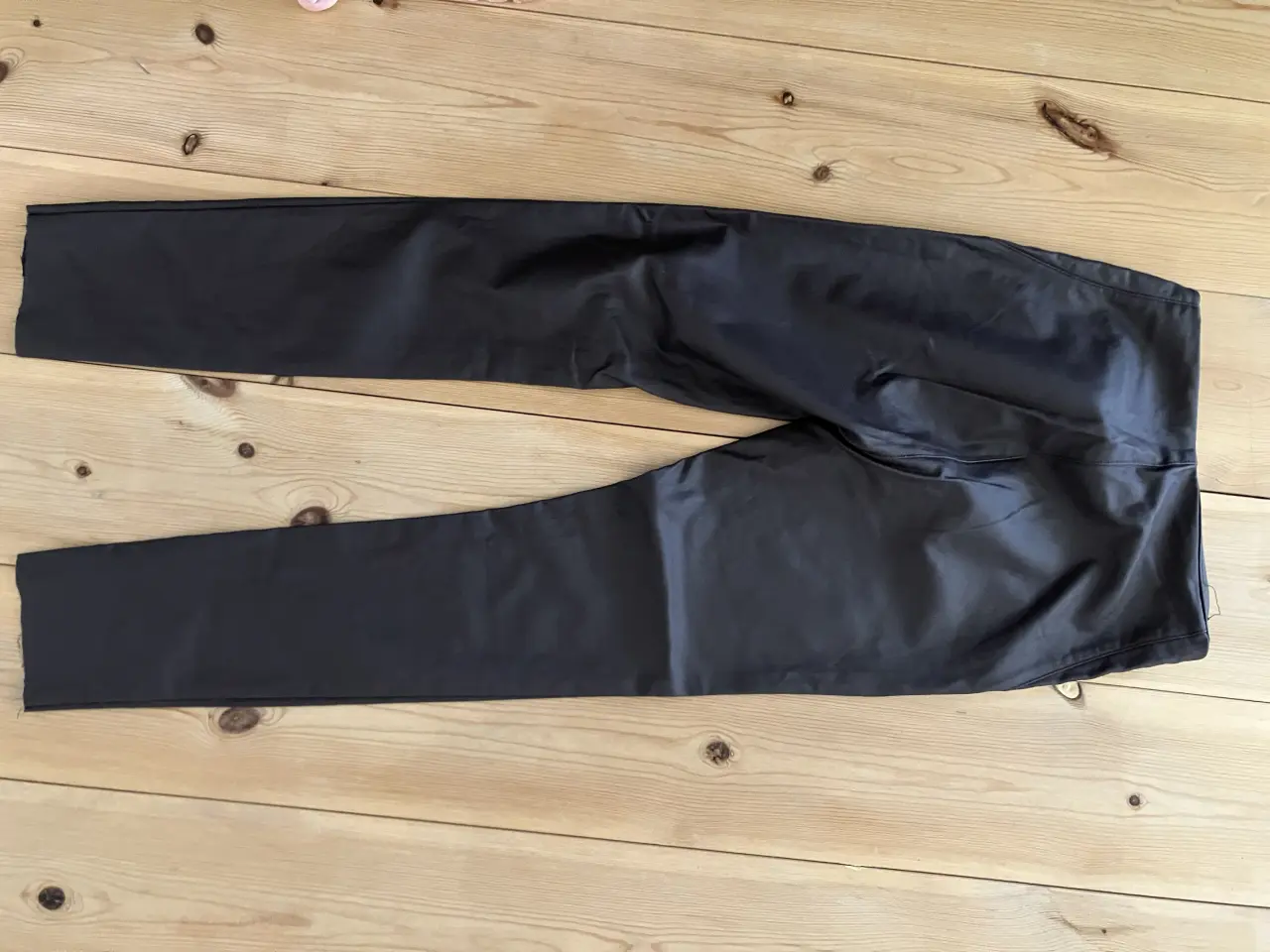 Billede 3 - Brune læder look leggins