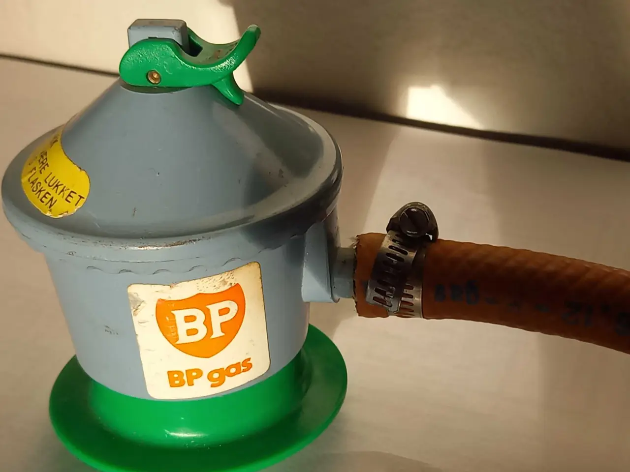 Billede 2 - Gasregulator med kort slange. 