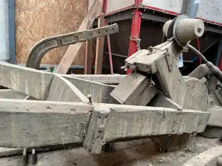 Antik Gammel Såmaskine