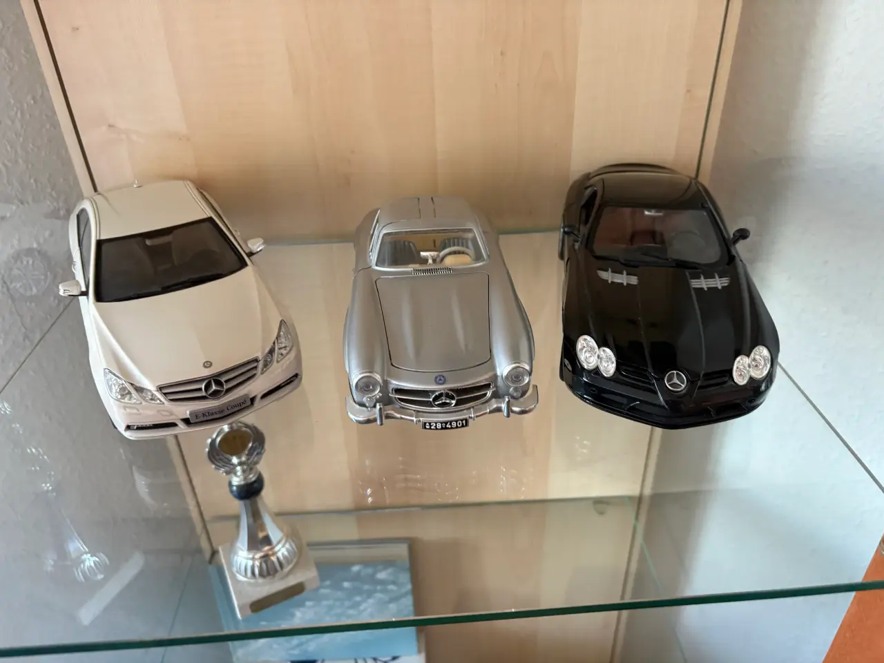 Billede 1 - Små udstillings biler fra mercedes