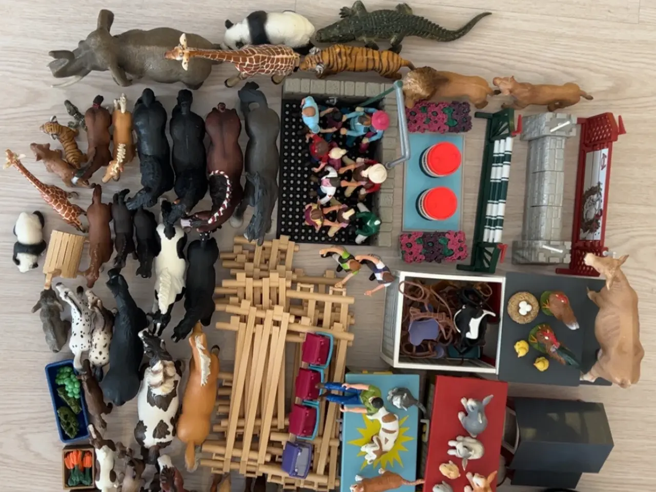 Billede 18 - Schleich legetøj