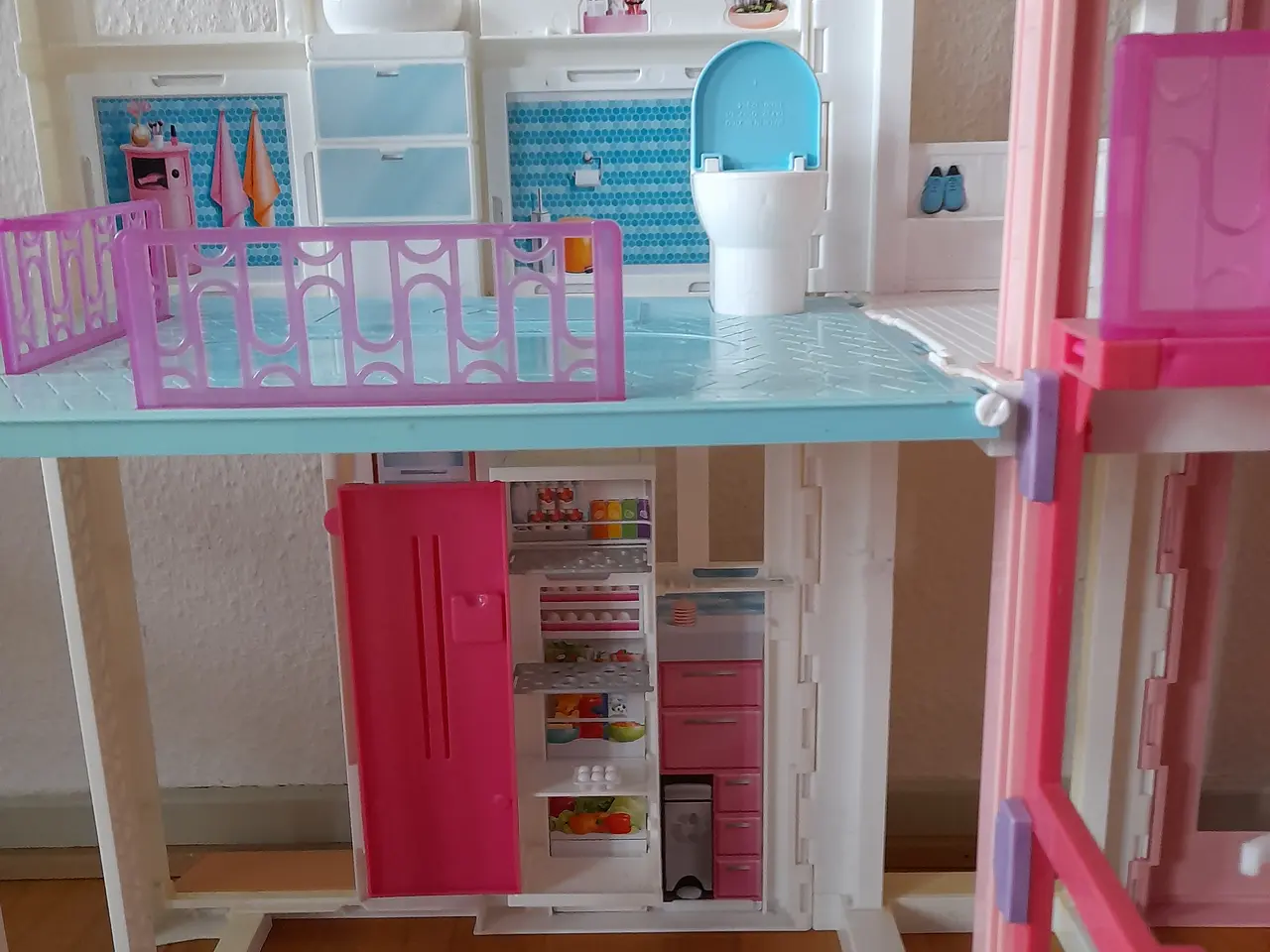 Billede 4 - Barbie Malibu dukkehus.