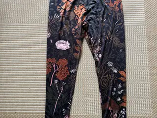 Mønstrede leggings. Helt ny. Str 3XL