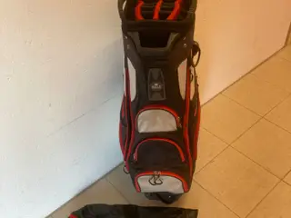 Flot Regntæt Golfbag, Ruminddeling i top 15 rum.