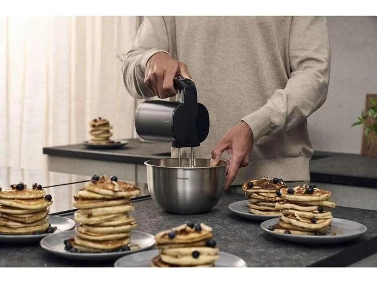 Billede 2 - ZWILLING Xtend trådløs håndmixer sort