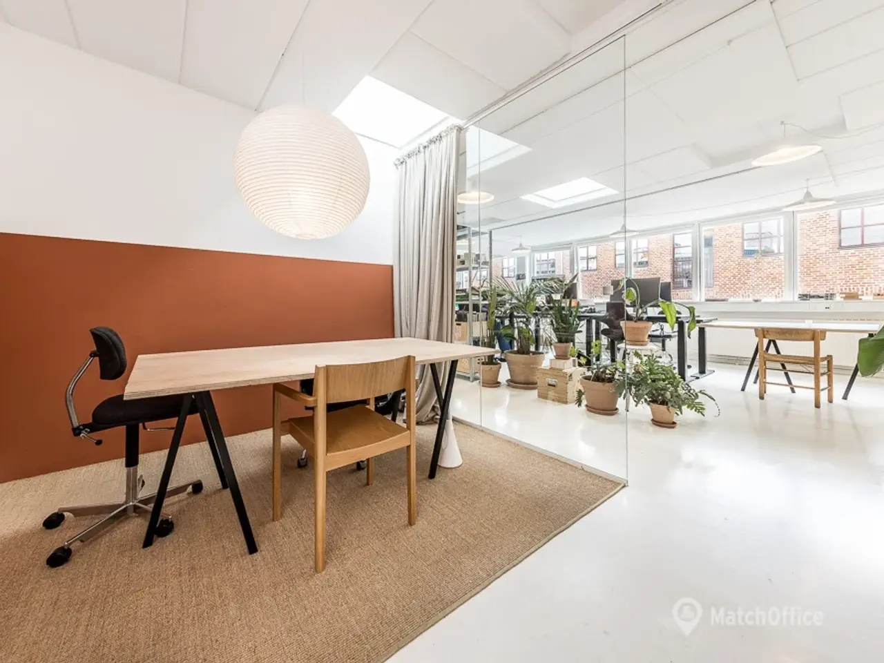 Billede 9 - Indbydende og effektivt kontor i NV