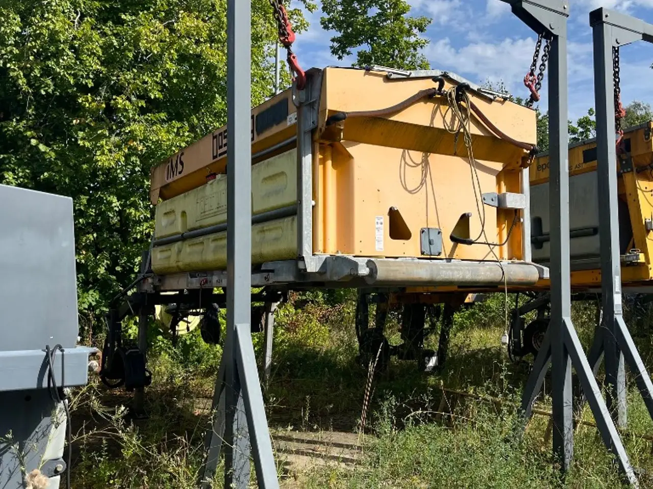 Billede 2 - Boschung Küper Weisser Combiwet IMSSN E35050 Ladspreder med befugtning.