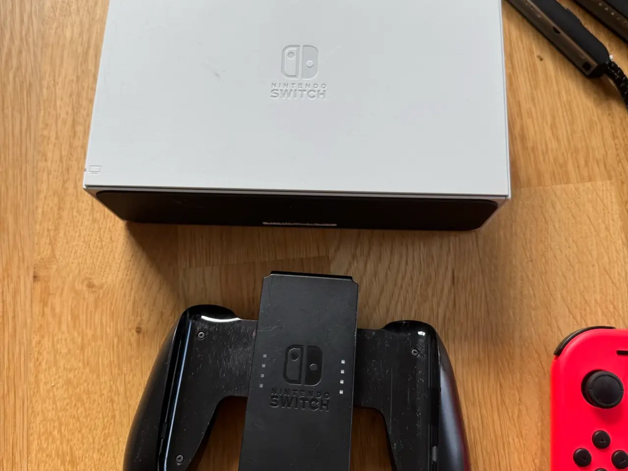 Billede 4 - Nintendo Switch OLED – Komplet sæt