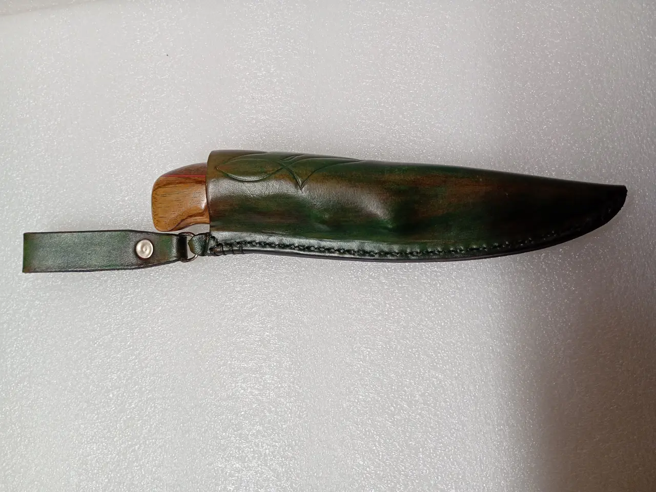 Billede 2 - Jagt/fiskekniv i håndsyet læderskede