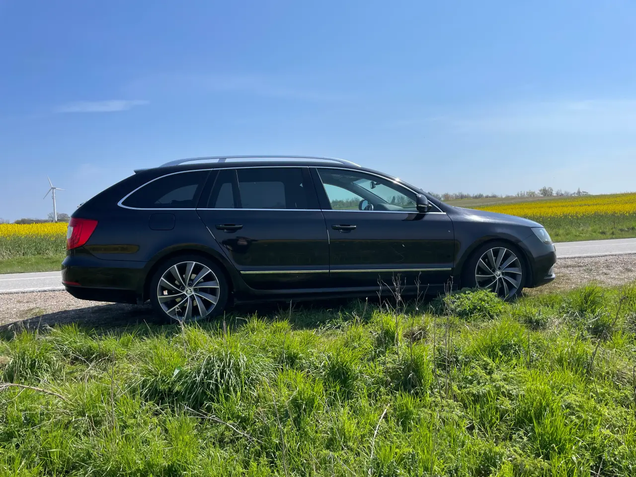 Billede 12 - Nysynet nyserviceret SKODA SUPERB St.car 