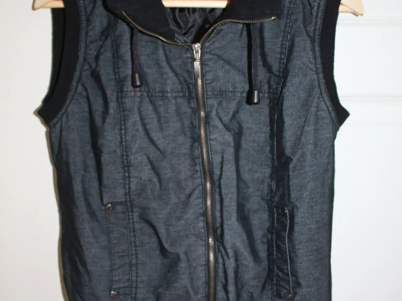 Billede 13 - bluse Sanit Tropez str M