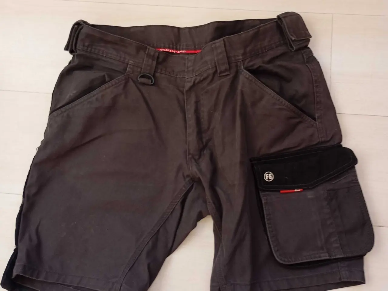 Billede 1 - Arbejdsshorts FE Engel. Grå
