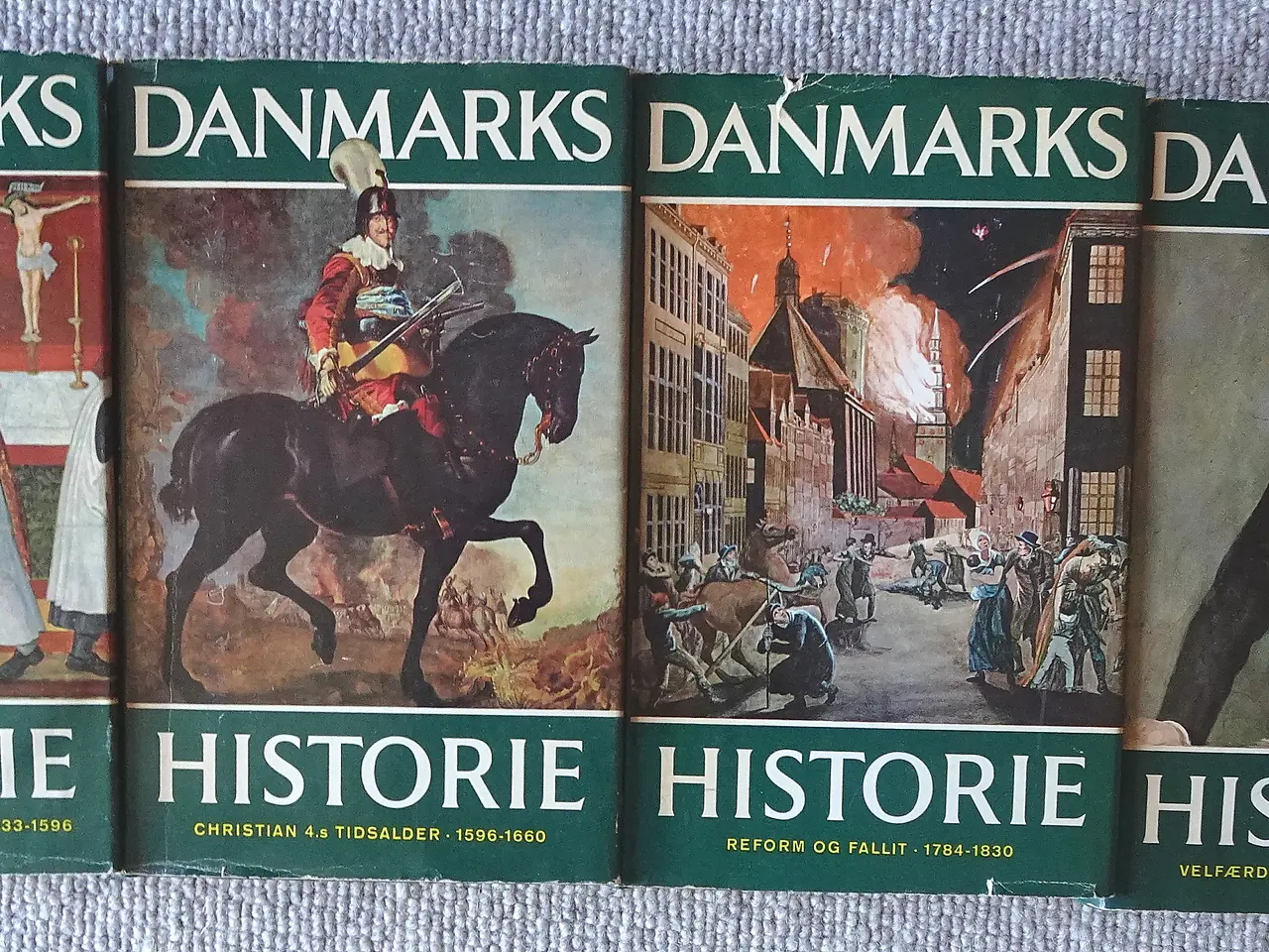 Billede 4 - Serier af Politikens historiebøger
