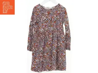 Blomstret kjole med lange ærmer fra H&M (str. 116)