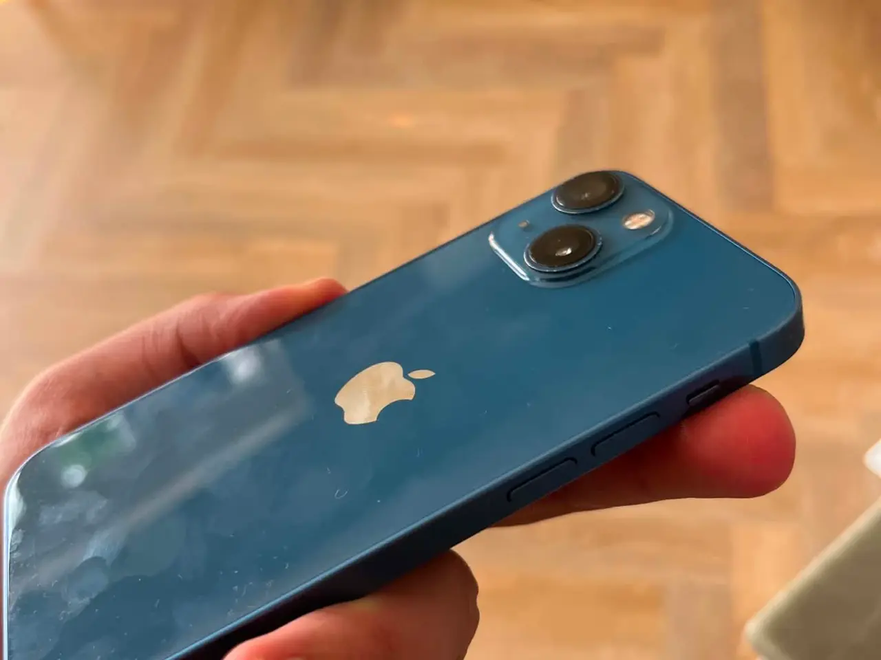 Billede 3 - Super fin og velholdt iPhone 13 mini 128 Gb