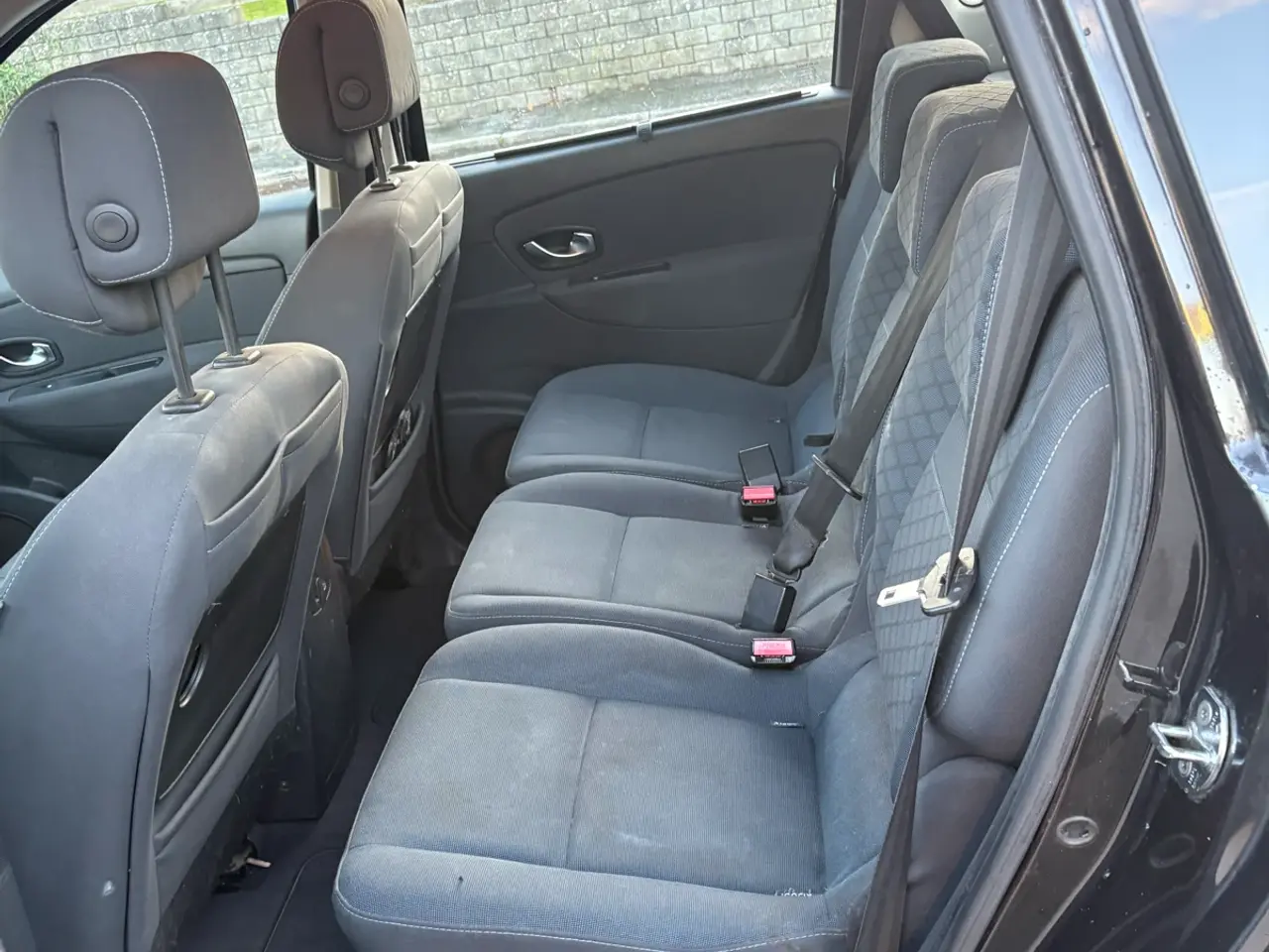 Billede 10 - 🚗 Renault Scénic 1.9 dCi – 130 HK – Årgang 2010 f