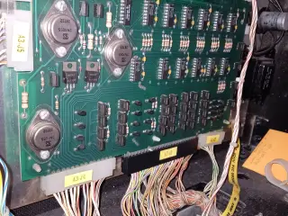 Driver board til flippermaskine