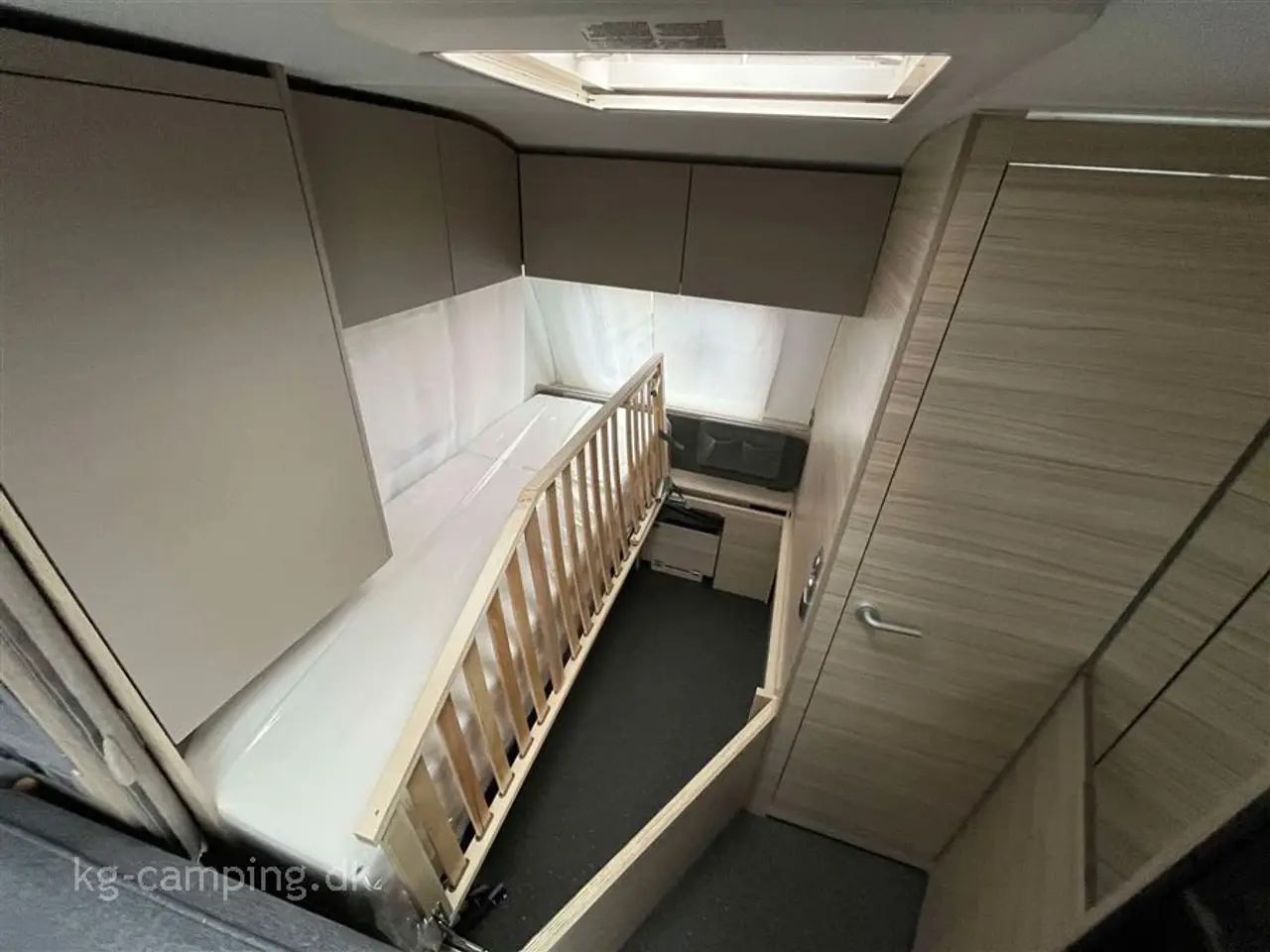 Billede 3 - 2026 - Adria Altea 402 PH   Let lækker vogn som forventes på lager igen slut juni !   Obs !! billeder er lånt fra solgt vogn