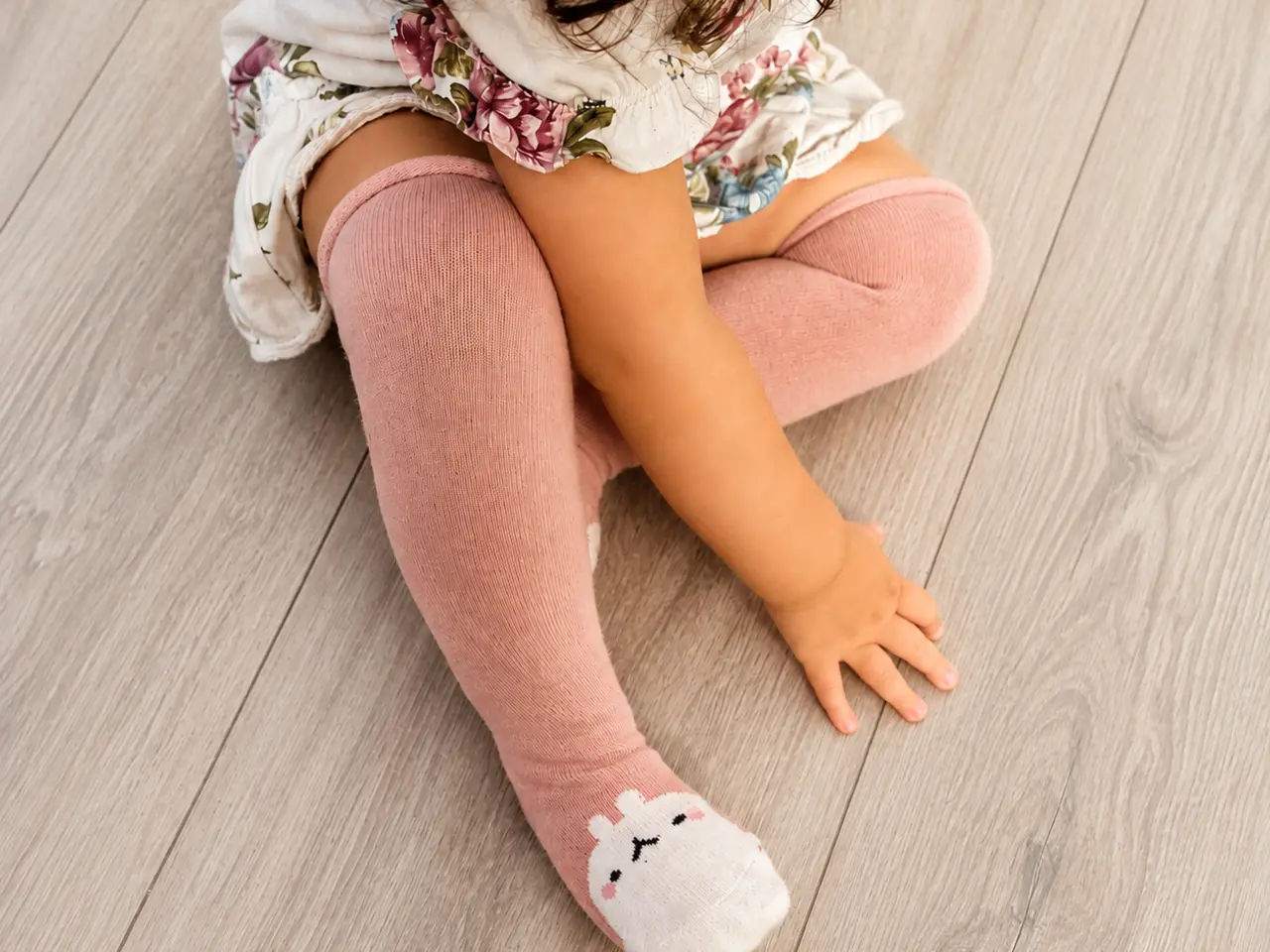 Billede 6 - Black Friday-tilbud: Babyhuer og sokker