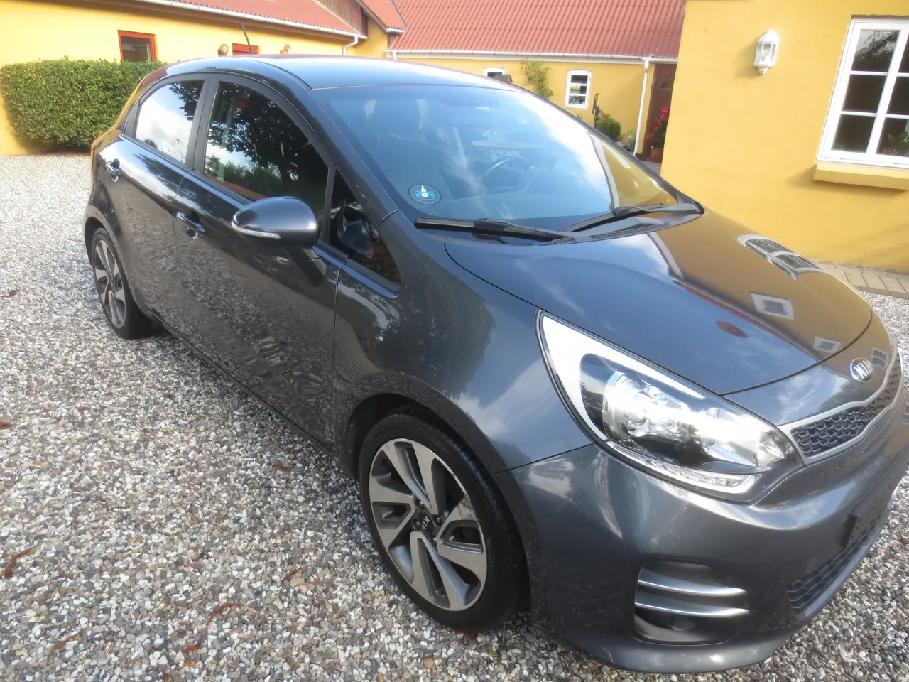 Billede 12 - Pæn Kia Rio 1.2 i År 16 Nysynet.