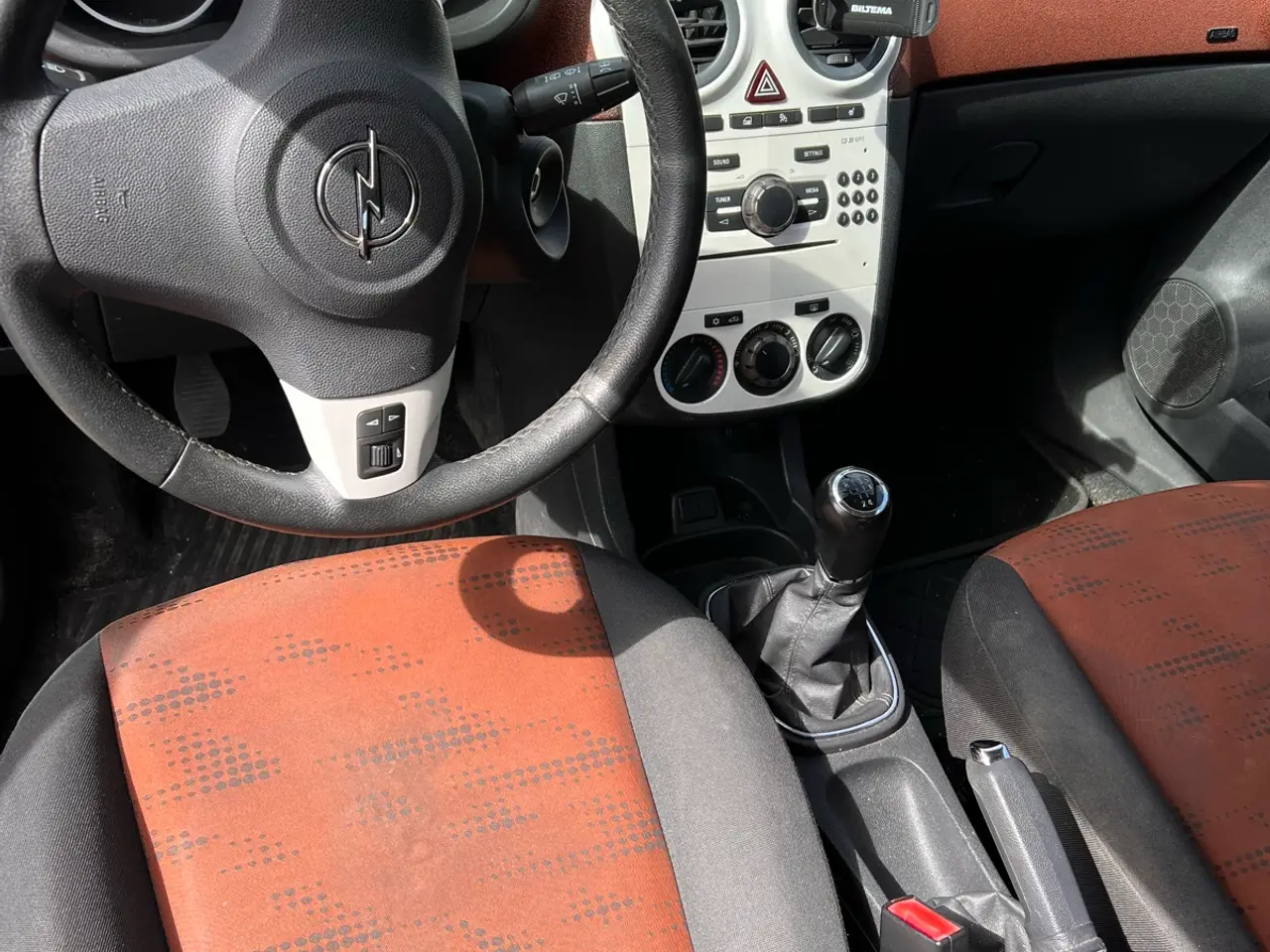 Billede 4 - Opel Corsa 1,0 - billig til salg