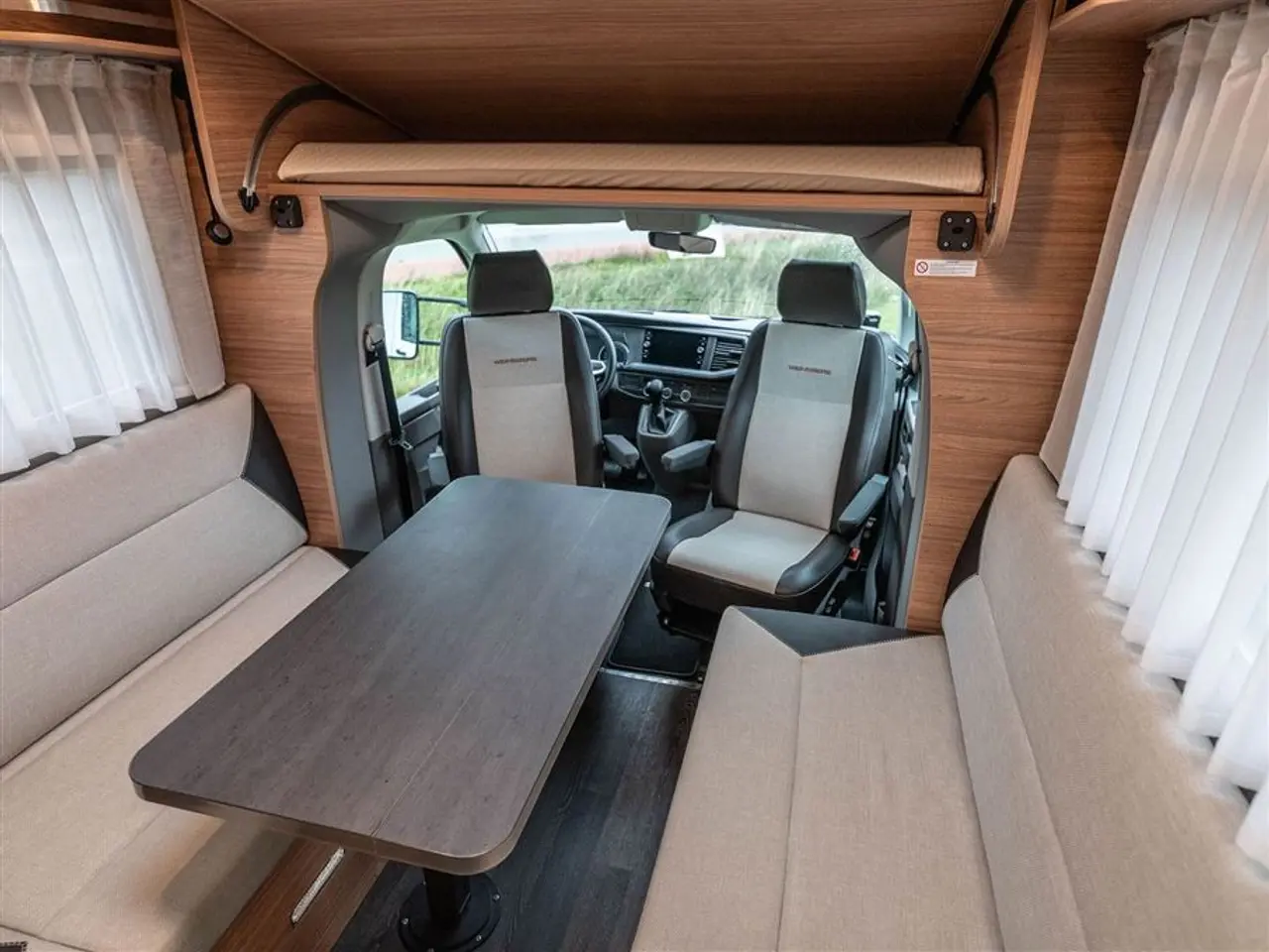 Billede 16 - 2023 - Weinsberg X-Cursion Van 500 LT Kompakt udvendigt, enorm indvendigt