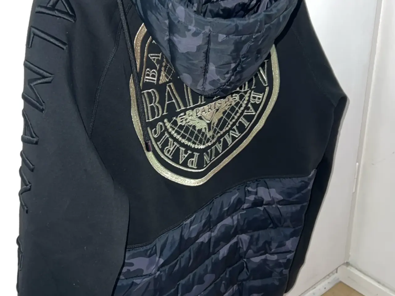 Billede 1 - Balmain Paris jakke – ægte – camouflage