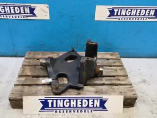 New Holland TM190 Ophæng 5180129