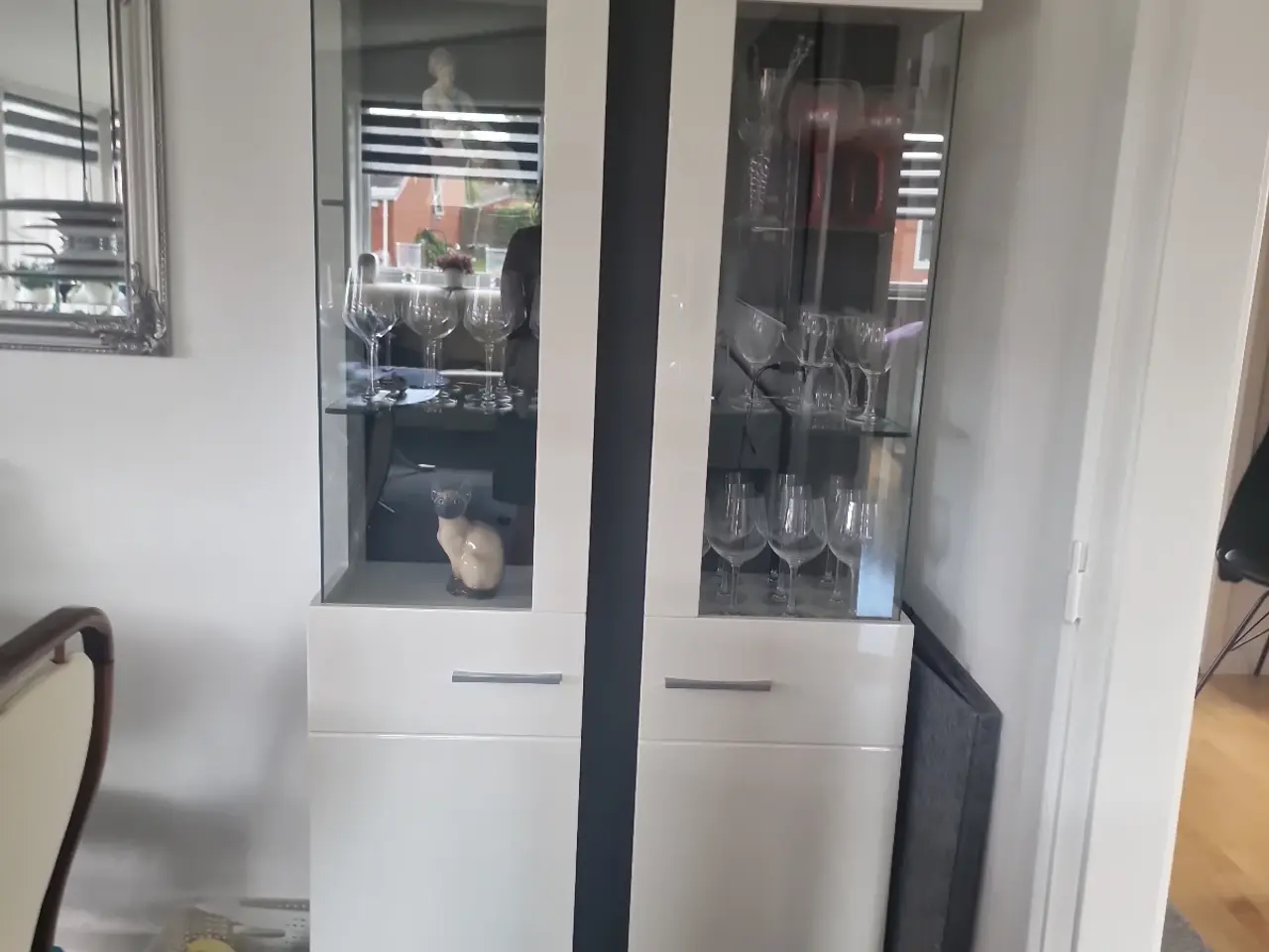 Billede 1 - Flot vitrine