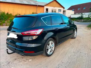 Ford Focus SMAX