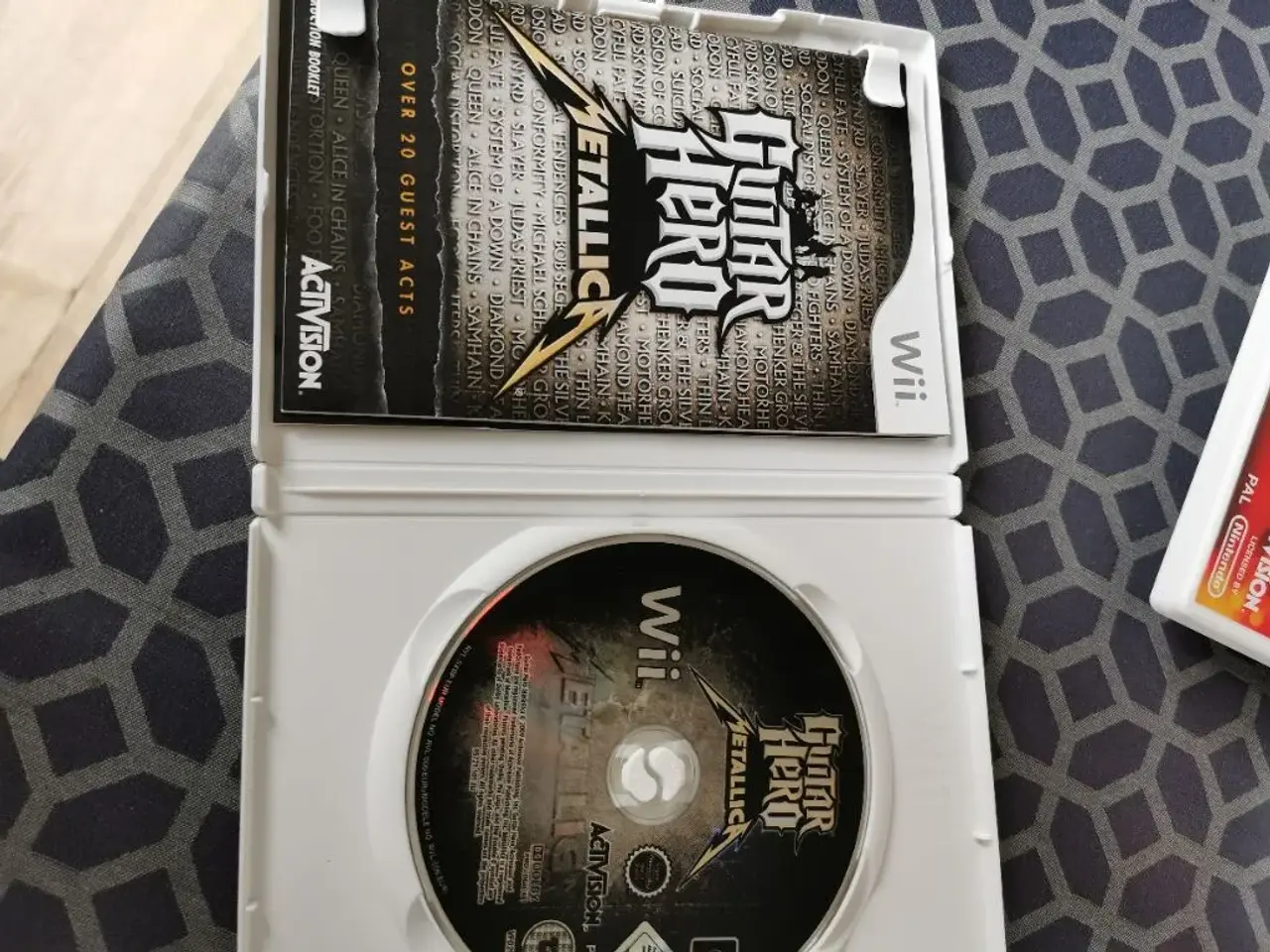 Billede 2 - Guitar Hero Metallica!!!
