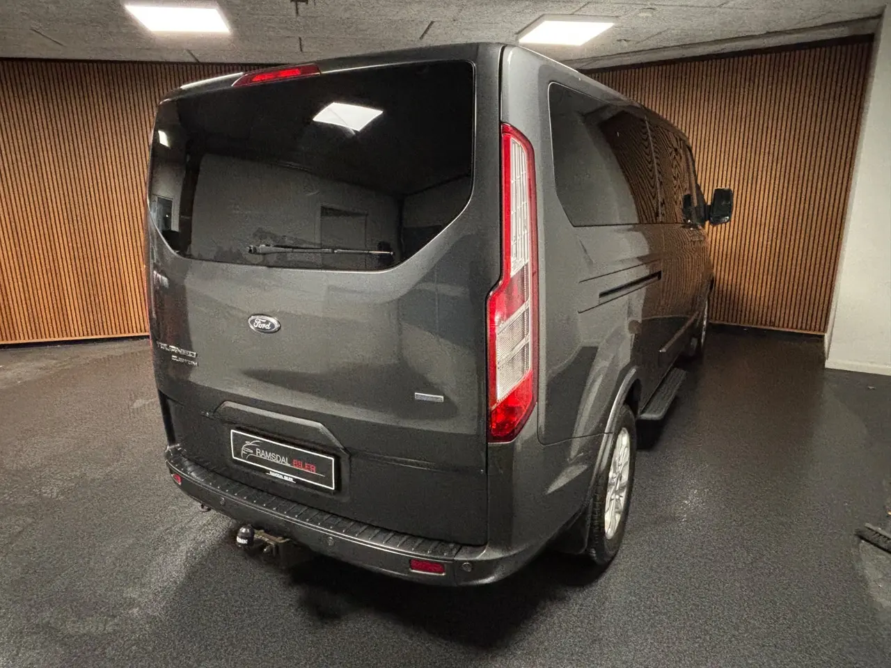 Billede 5 - Ford Tourneo Custom 320 L2 2,0 TDCi 130 Titanium aut.
