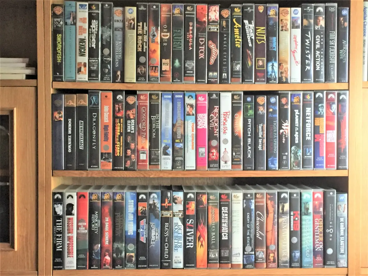 Billede 1 - Helt nye VHS film, 131 stk. - forskellige genrer