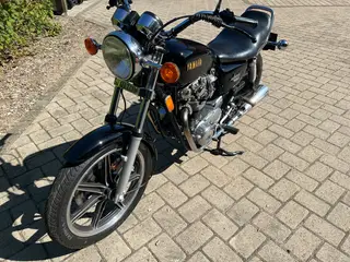 Yamaha XS 650 Special