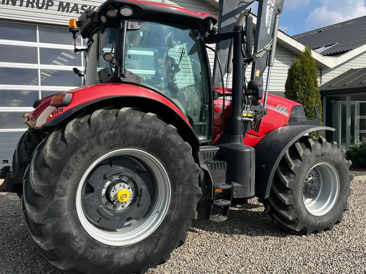 Billede 15 - Case IH Puma 240 CVX Med frontlift, frontPTO og frontlæsser