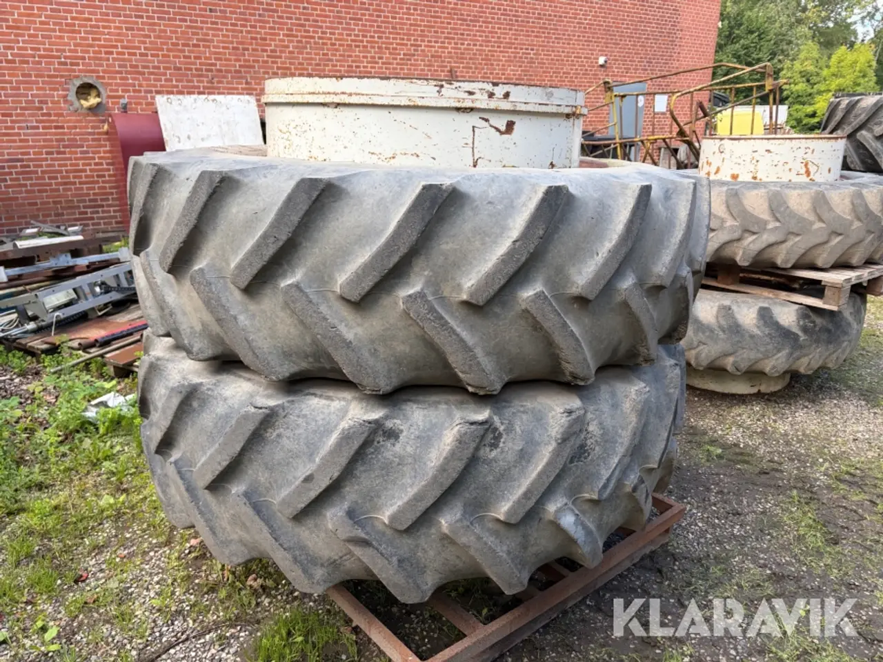 Billede 1 - Landbrugsdæk Goodyear Super Traction Radial 2 styk