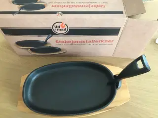 2 støbejernstallerkener sælges