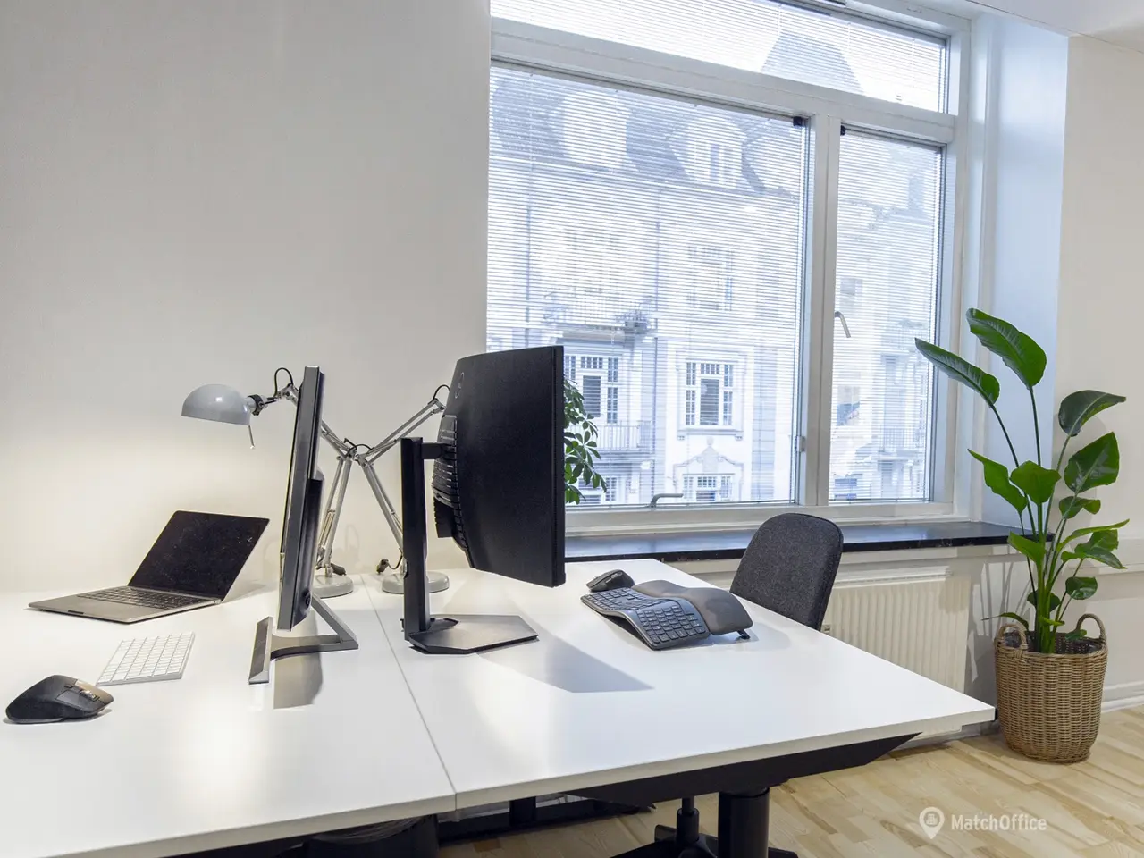Billede 8 - Eget kontor eller kontorplads centralt på Vesterbro