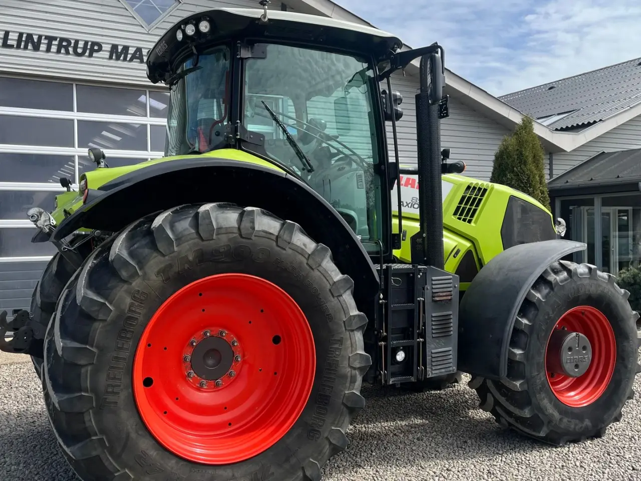 Billede 15 - CLAAS AXION 850 Med frontlift og frontpto