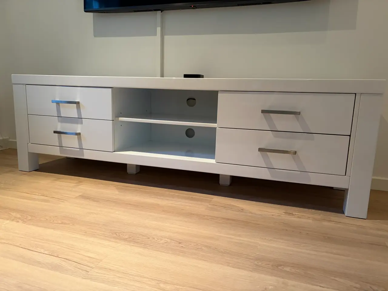 Billede 1 - TV bord