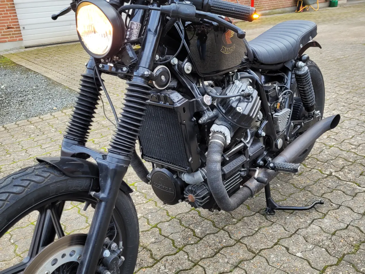 Billede 4 - HONDA CX650 Caferacer