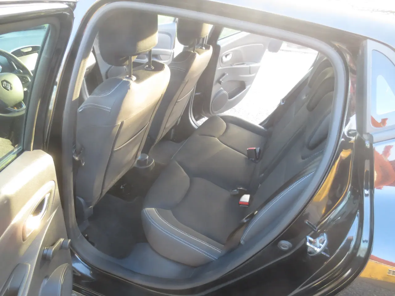 Billede 15 - Renault Clio 1.5 Cd År 2018 Nysynet 