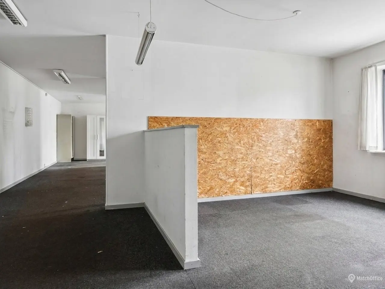 Billede 13 - 839 m² højlofter lager/værksted med kontor