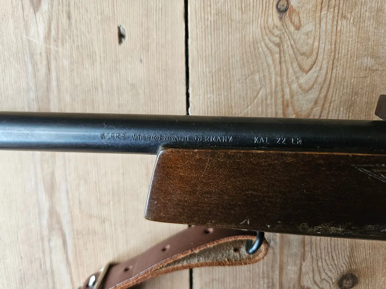Billede 3 - Voere salonriffel med kikkert og 5-skuds magasin