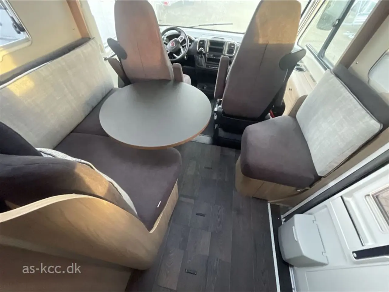 Billede 23 - 2006 - Bürstner Elegance I710 Burstner Elegance I710 , kan vejes op til 4000 kg.