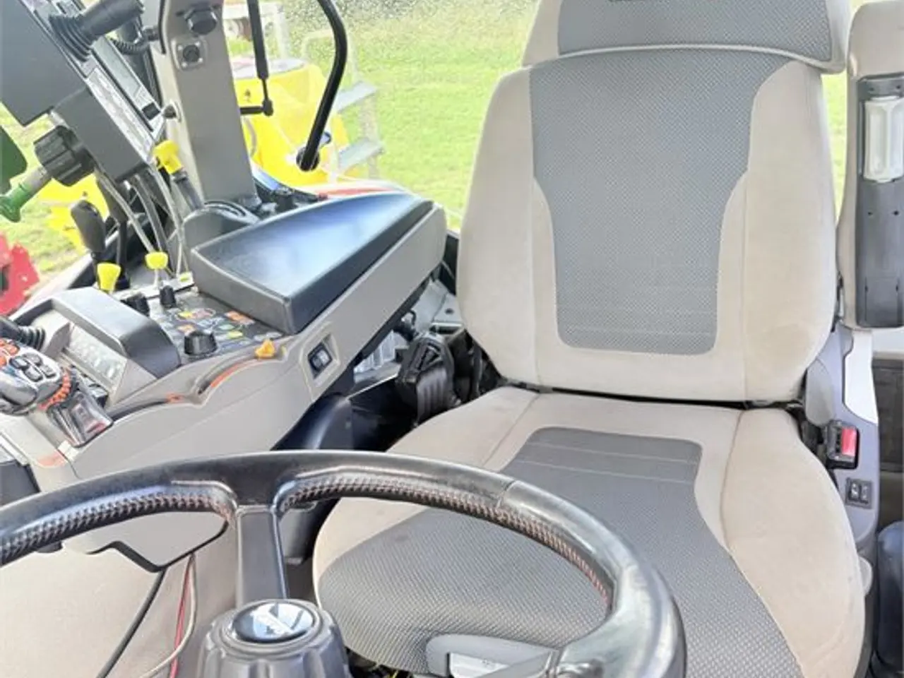 Billede 12 - Case 130 CVX - Multikontrol armlæn / Multi-control armrest