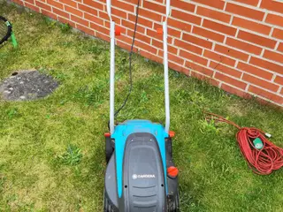 Gardena letvægtsplæneklipper.