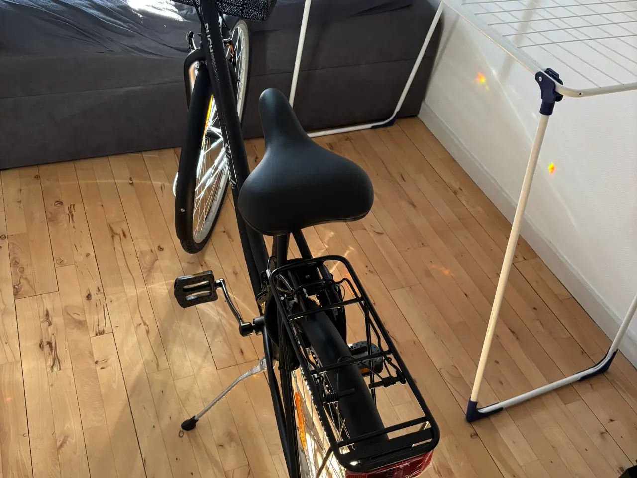 Billede 2 - Sort Damecykel 28”