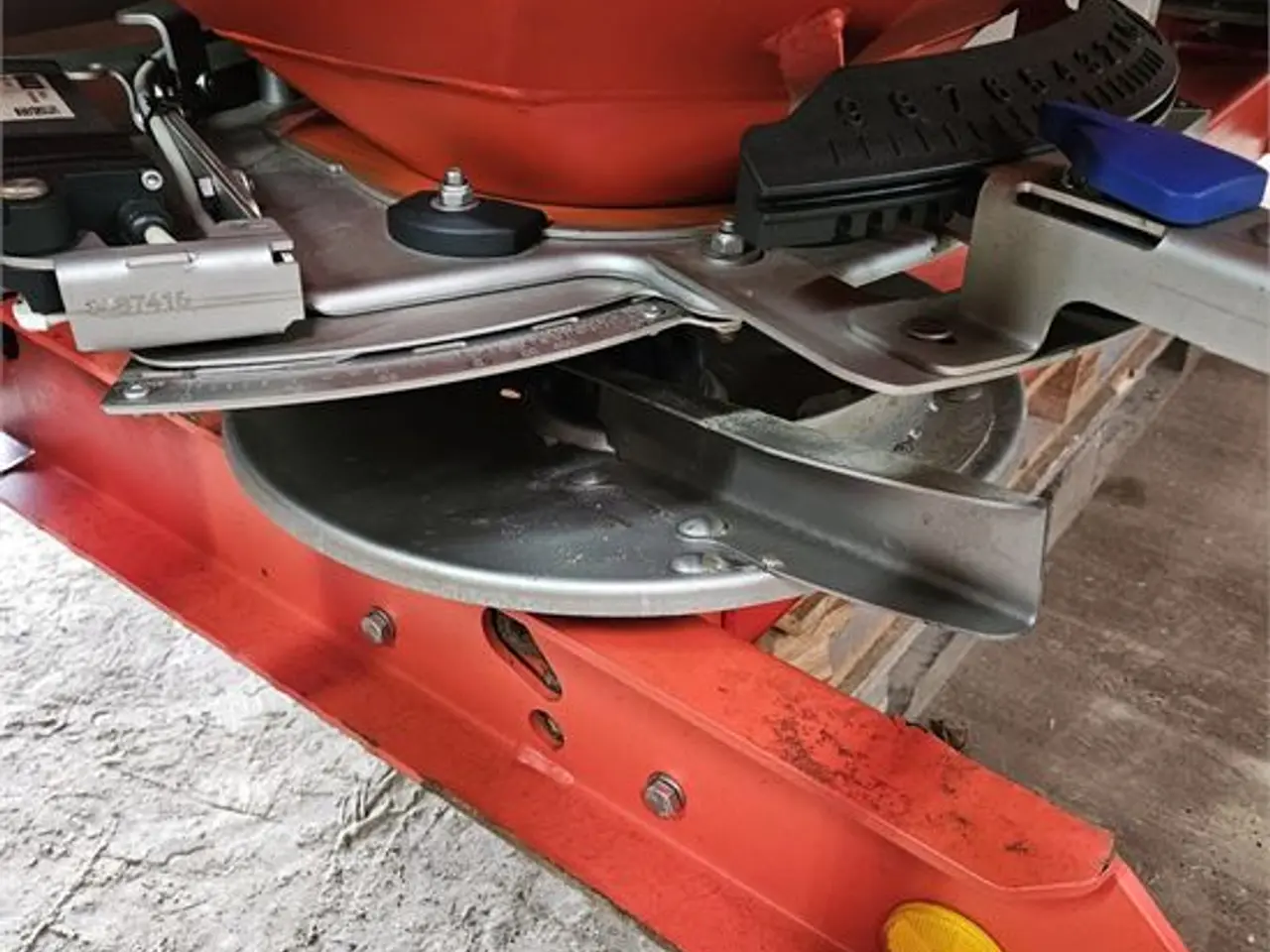 Billede 39 - Rauch Axis 50.1W - Fuldautomatisk gødningsspreder / Fully automatic fertilizer spreader