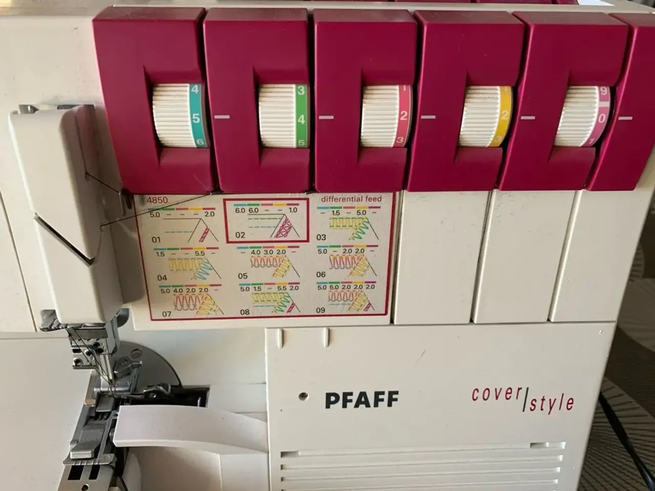 Billede 3 - Pfaff overlokker sælges..